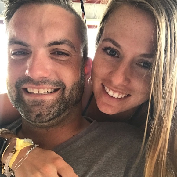 Meet your Posher, Katelyn - Picture 1 of 1